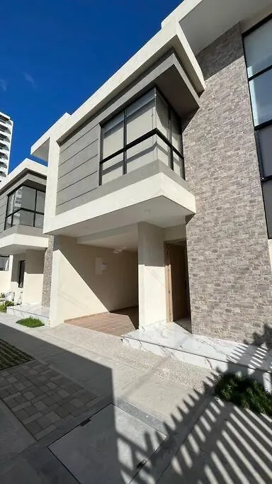Hermosa Casa Cerca De Zona Historica Santa Marta